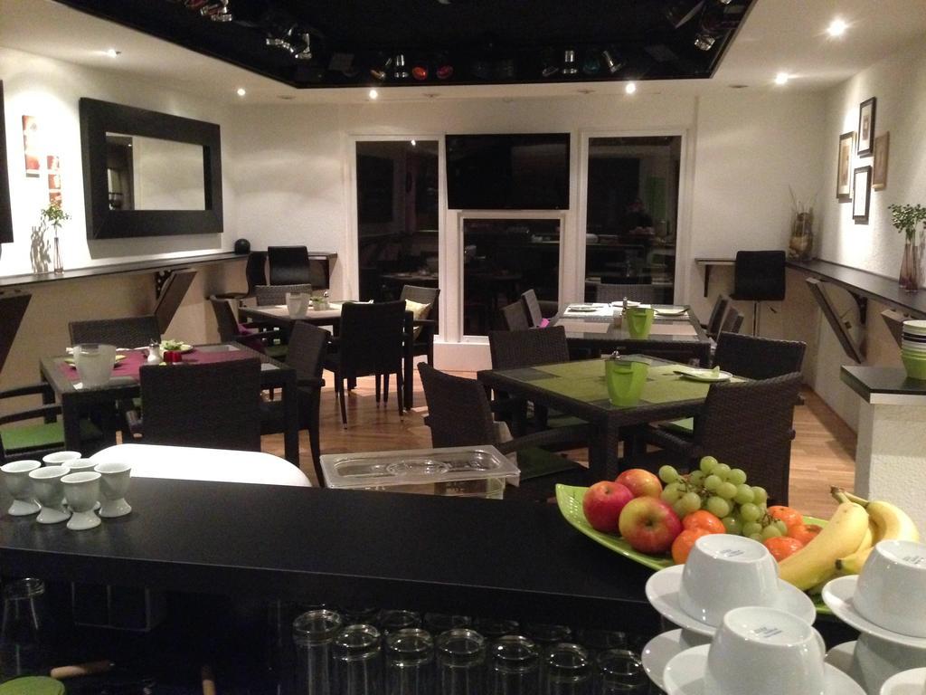 Wohnraum Hotel & Gaestehaus Gusterath Dış mekan fotoğraf